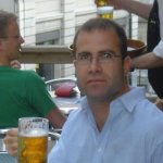 Omri Tennispartner aus Paris